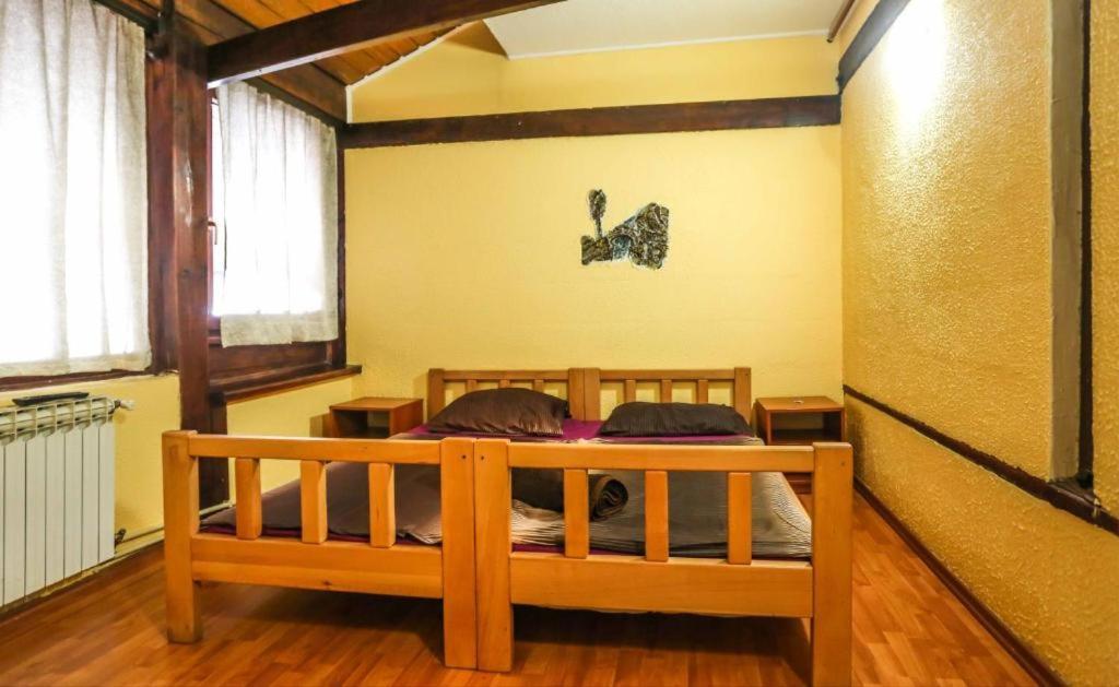 Pansion Sebilj Hostel Sarajevo Buitenkant foto